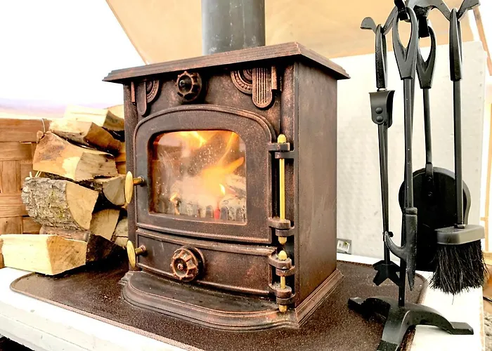 Karula Stay - Gliffside Glamping II Ahijarve